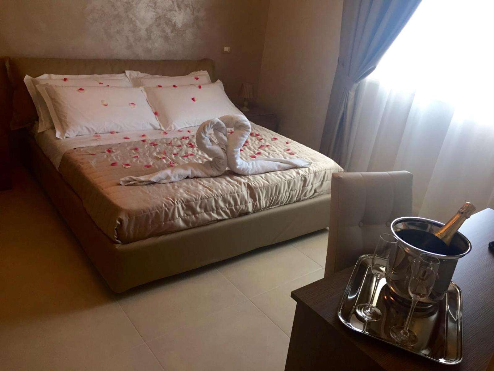Hotel Riviera Palace Porto Empedocle Bilik gambar