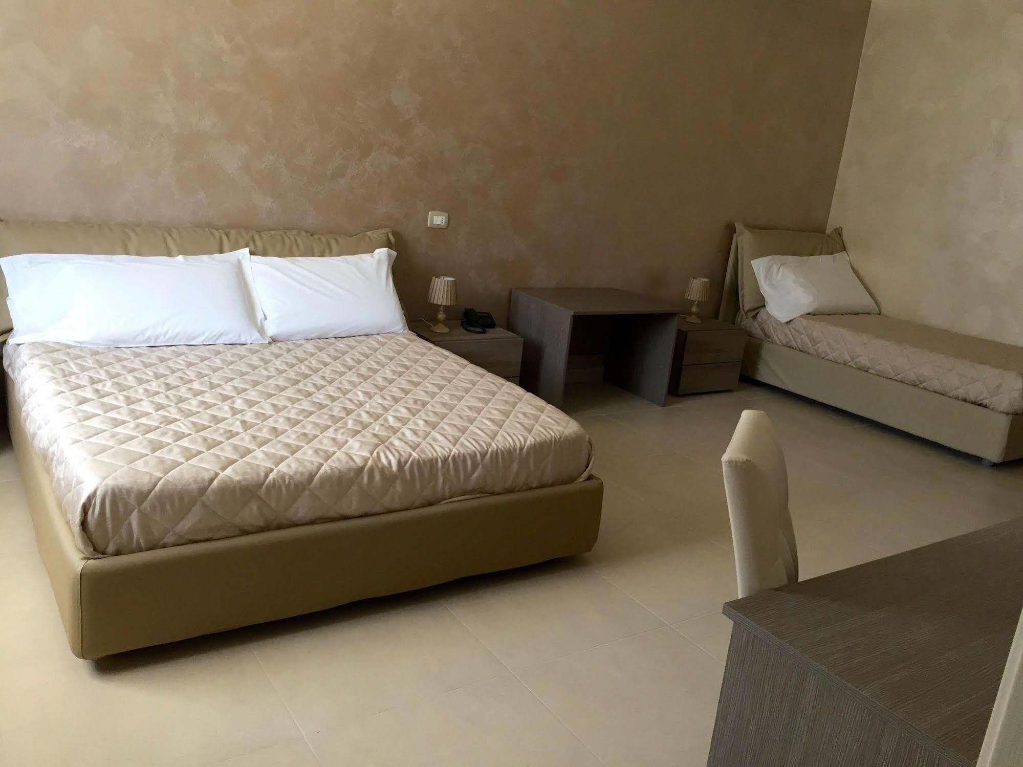 Hotel Riviera Palace Porto Empedocle Luaran gambar