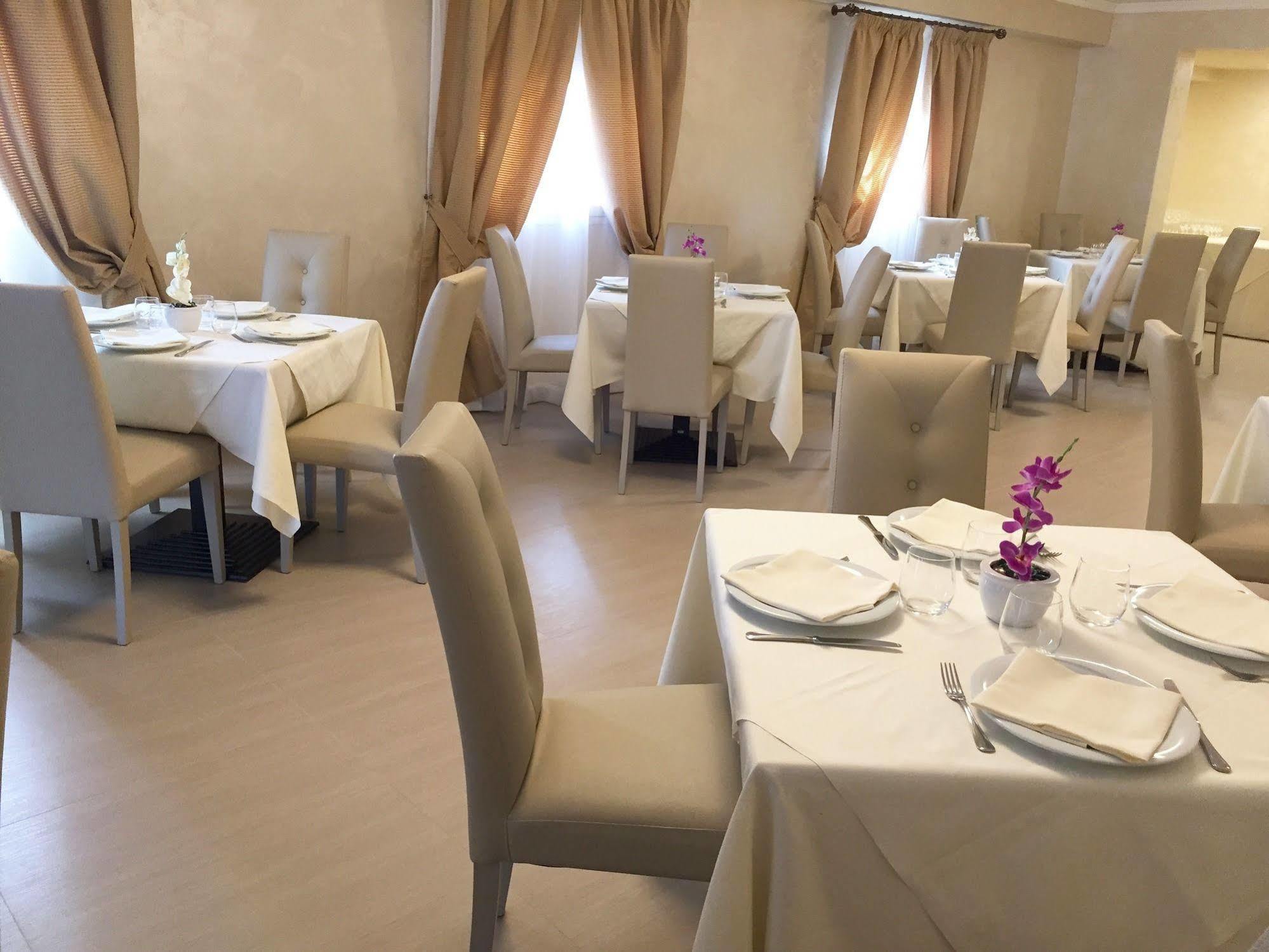 Hotel Riviera Palace Porto Empedocle Luaran gambar